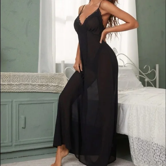 New Inventory 🌺Lace Trim Slip Nightdress🌺 - Picture 3 of 7